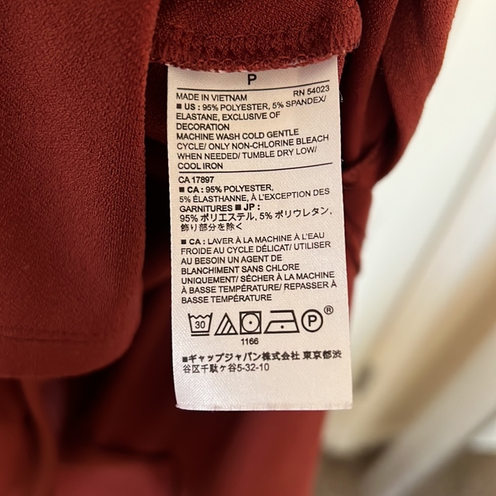 🌻Banana Republic Rust V neck Dress🌻 - Picture 9 of 9